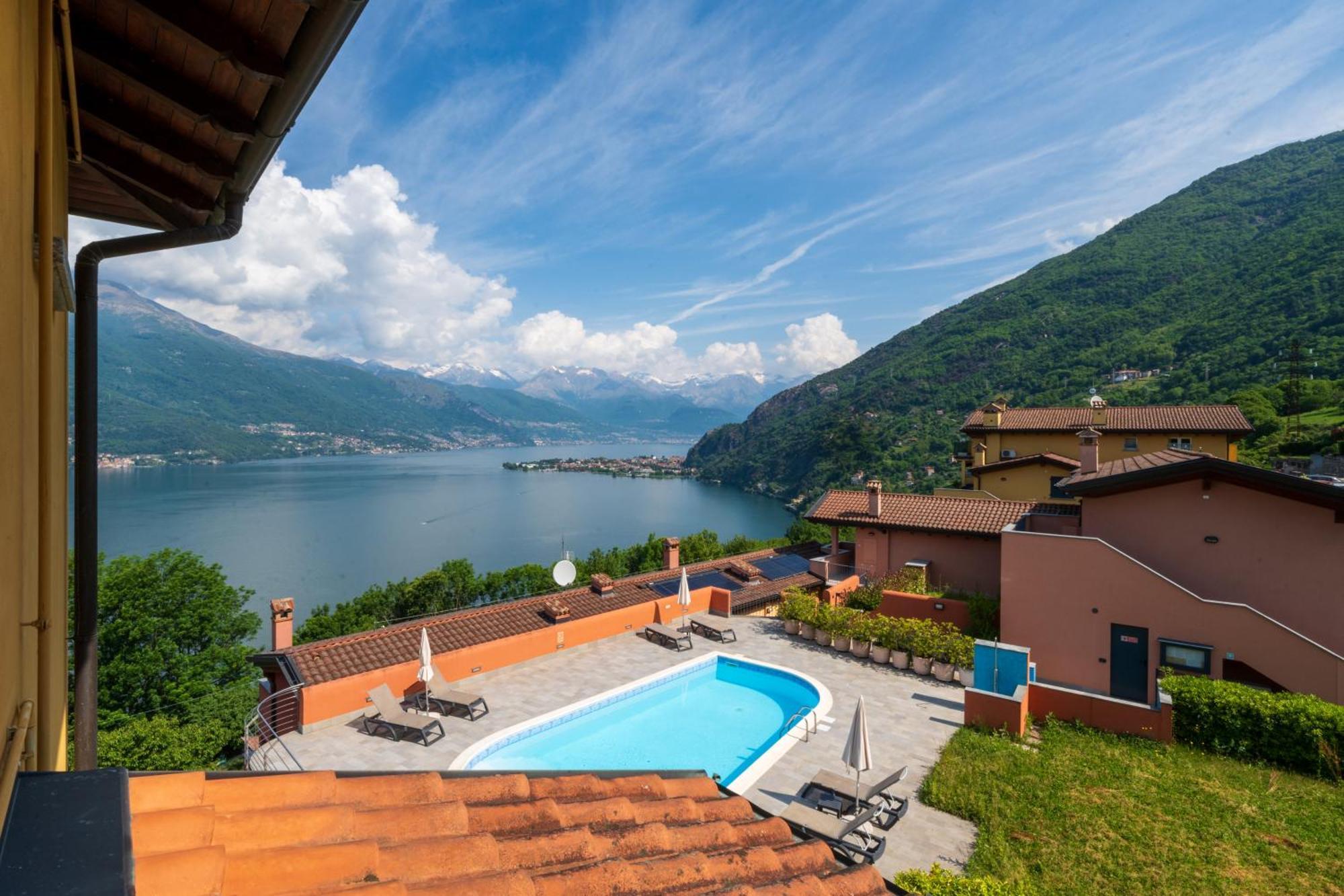 Stunning Apartment- Terrace And Swimming Pool เบลลาโน ภายนอก รูปภาพ